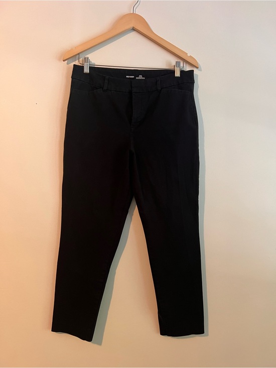 Old Navy Pants - Old Navy Black Cropped Women's Pants